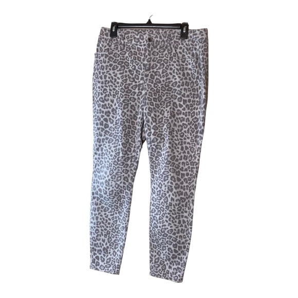 White House Black Market WHBM Jeans Cheetah Print Size Large - Picture 1 of 12